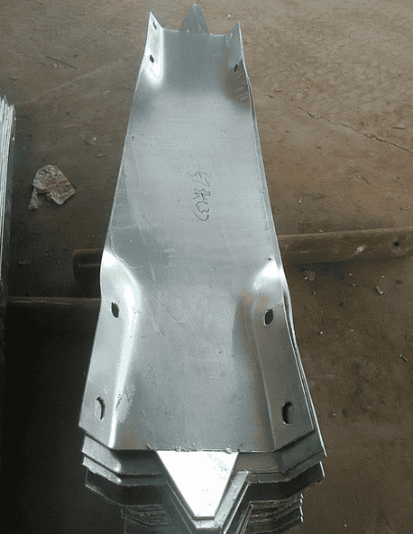 护栏板双端头 镀锌