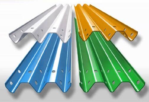 三波波形喷塑护栏板